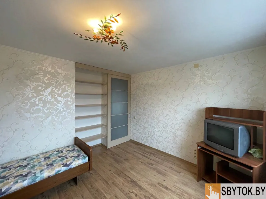 Красивая Квартира с хорошим ремонтом на сутки в Мяделе