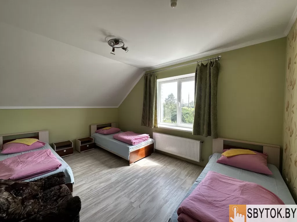 Брест. Плоска- коттедж на сутки подогреваемые полы 14 сп мест 5 комнат. 2 этажа. До 20 чел