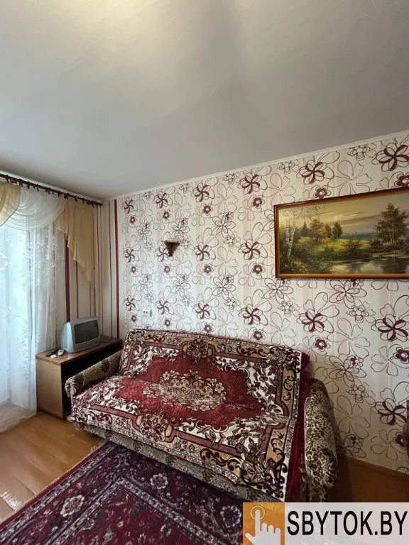 Уютная квартира посуточно в Любани. Отчетные документы предоставляю.