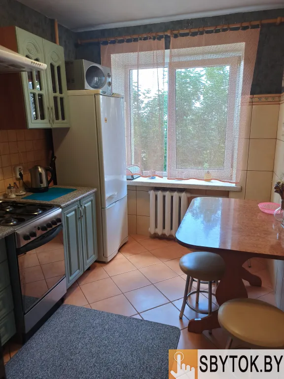 Двушка на сутки в самом Центре по Ленина