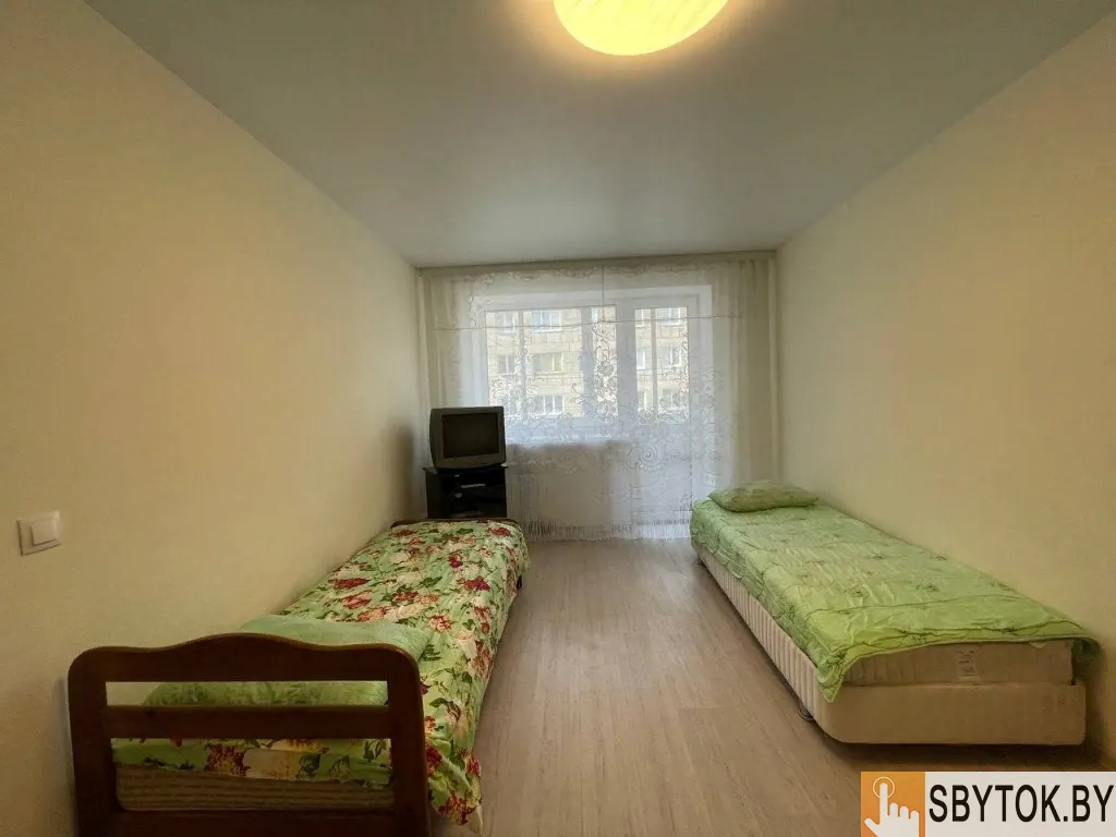 Квартира на сутки Минск Пулихова 12