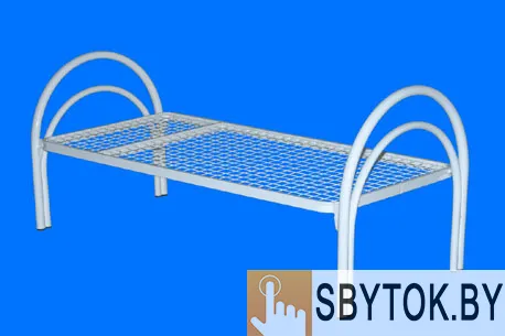 Кровати металлические, разнообразные тумбы из дсп