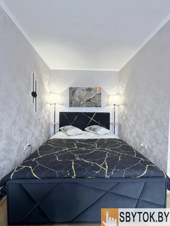 МИНСК, ЦЕНТР НА ЧАСЫ И СУТКИ !!!