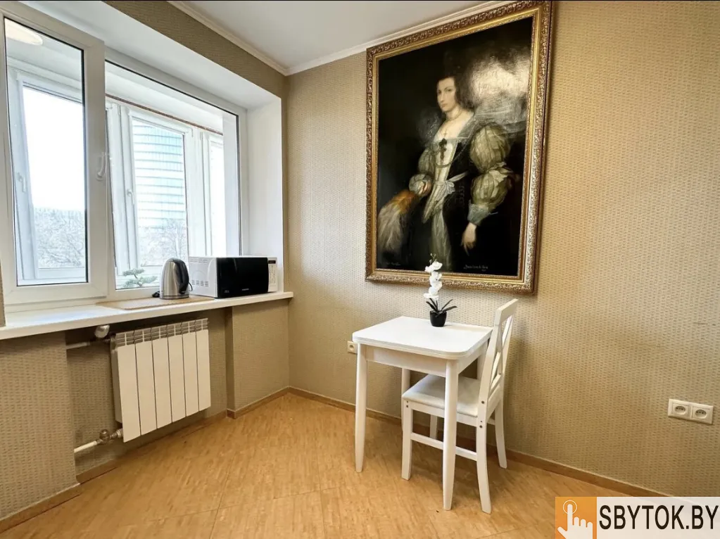 МИНСК, ЦЕНТР НА ЧАСЫ И СУТКИ !!!