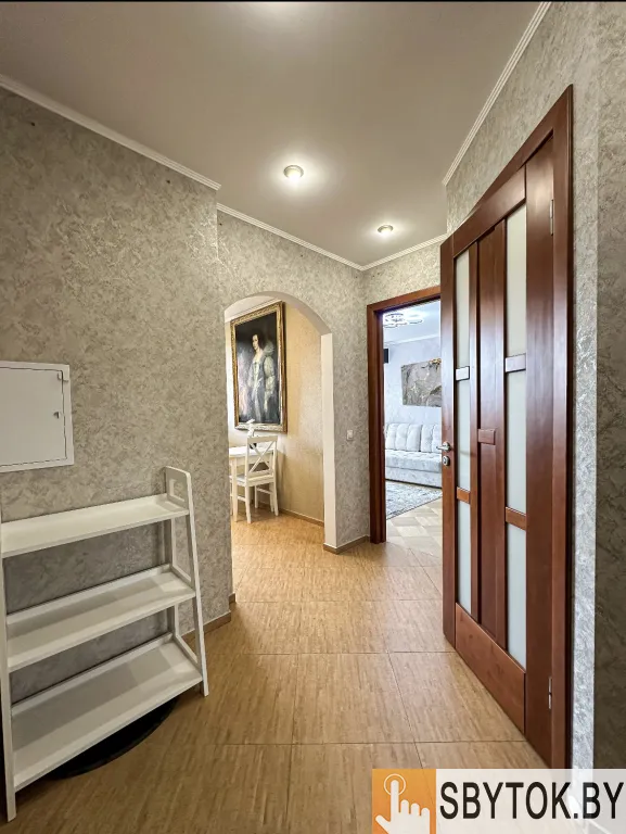 МИНСК, ЦЕНТР НА ЧАСЫ И СУТКИ !!!