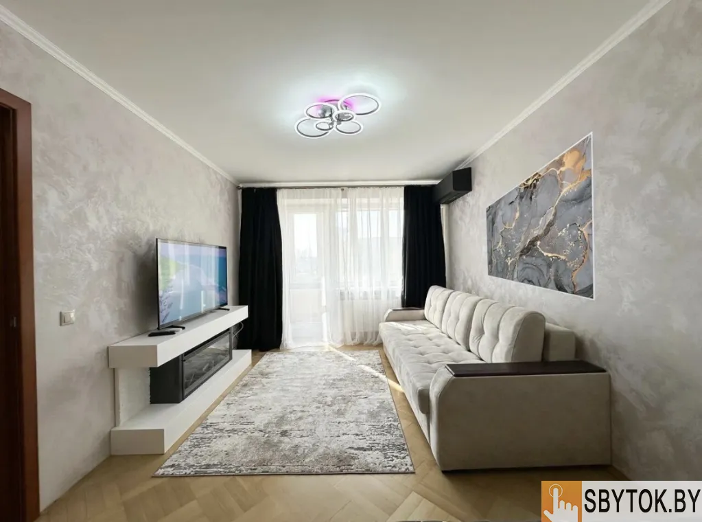 МИНСК, ЦЕНТР НА ЧАСЫ И СУТКИ !!!