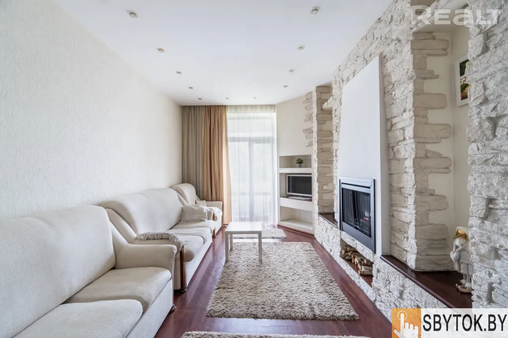 МИНСК, ЦЕНТР НА ЧАСЫ И СУТКИ !!!