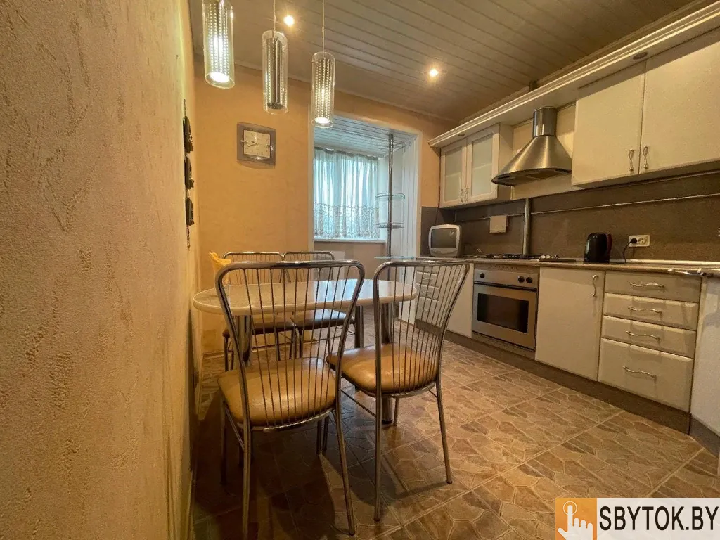 Двух комнатная квартира на сутки