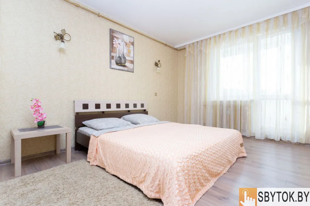 Уютная 1-квартира 2 минуты до метро Михалова.Wi-Fi