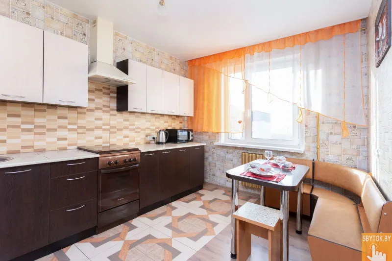 Уютная 1-квартира 2 минуты до метро Михалова.Wi-Fi