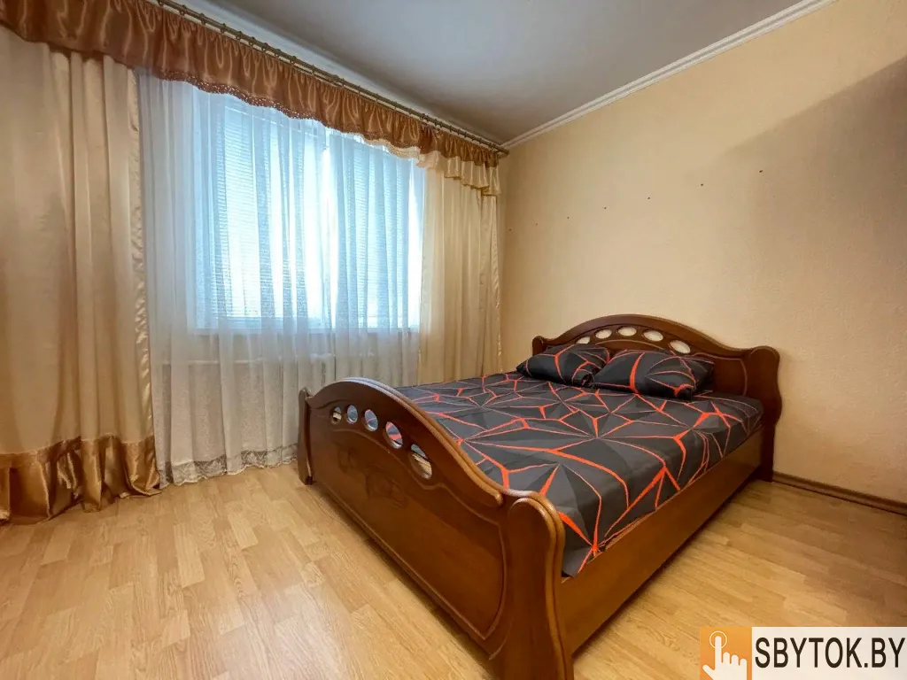 Двухкомнатная квартира на сутки в Пинске. Для проживания!