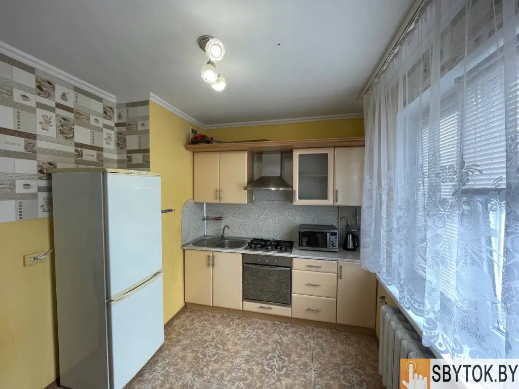 Двухкомнатная квартира на сутки в Пинске. Для проживания!