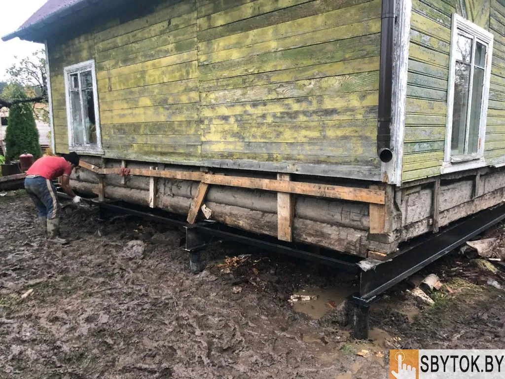 Замена фундамента под деревянные и каркасные дома, ремонт старых домов