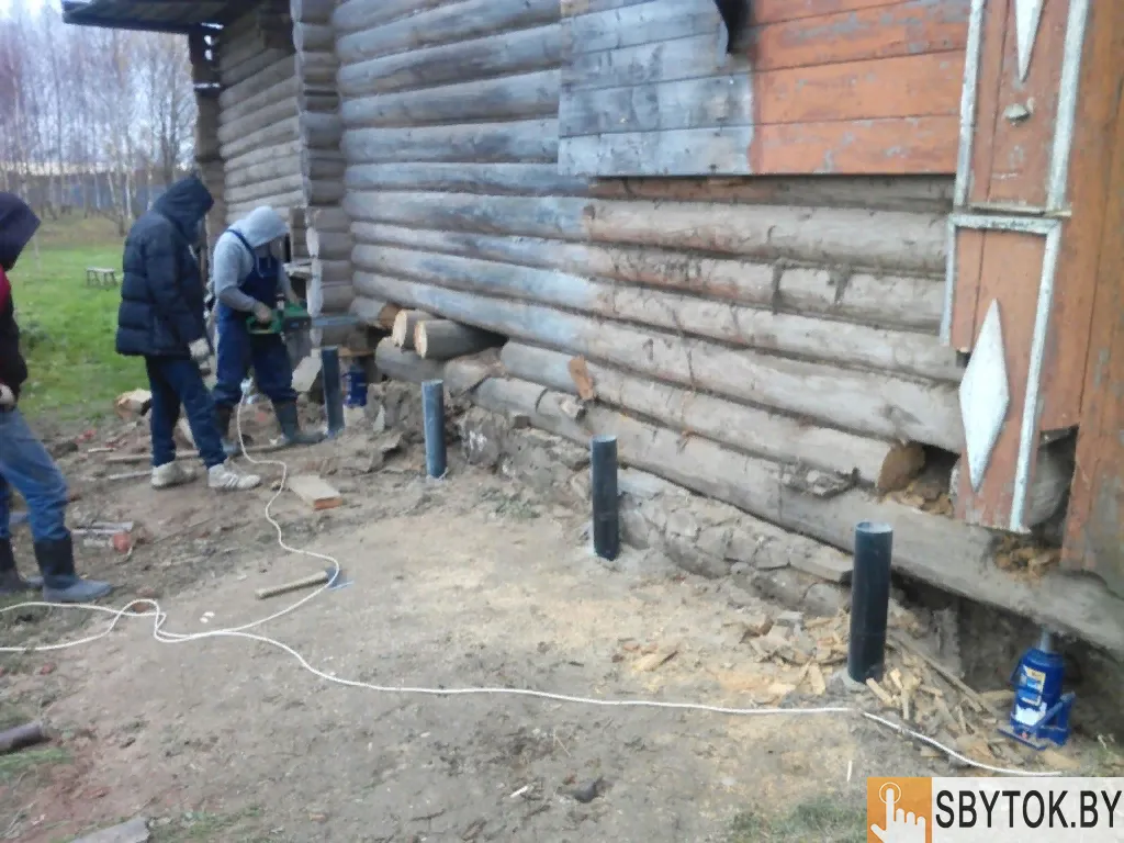 Замена фундамента под деревянные и каркасные дома, ремонт старых домов
