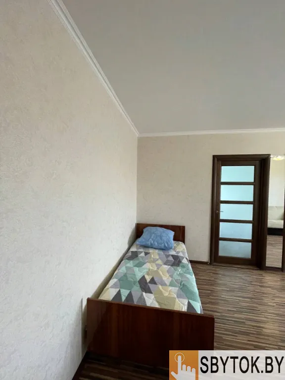 Красивая на сутки в Случке. чистая и красивая квартира