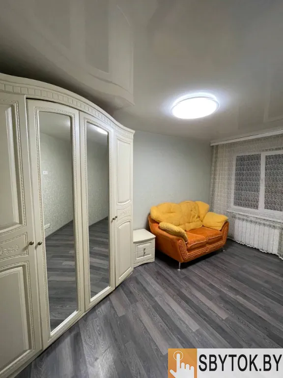 Квартира с хорошим ремонтом на сутки в Слониме