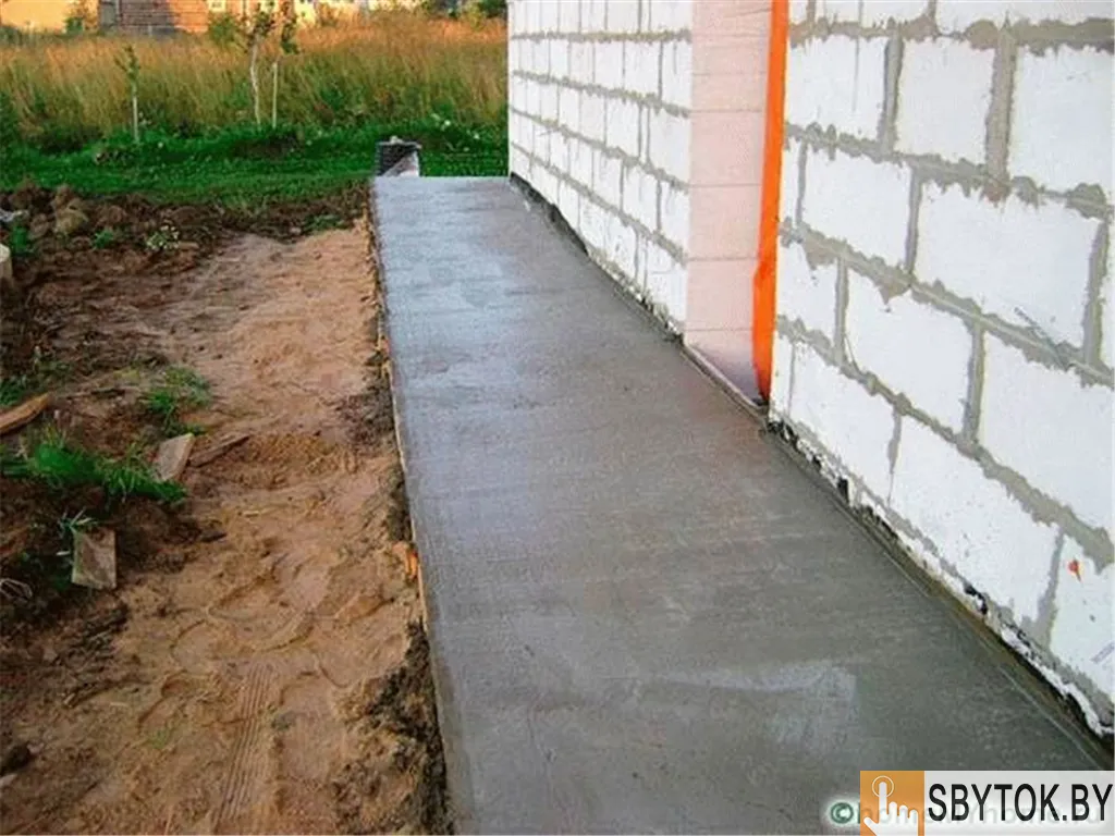 Устройство бетонной отмостки вокруг дома