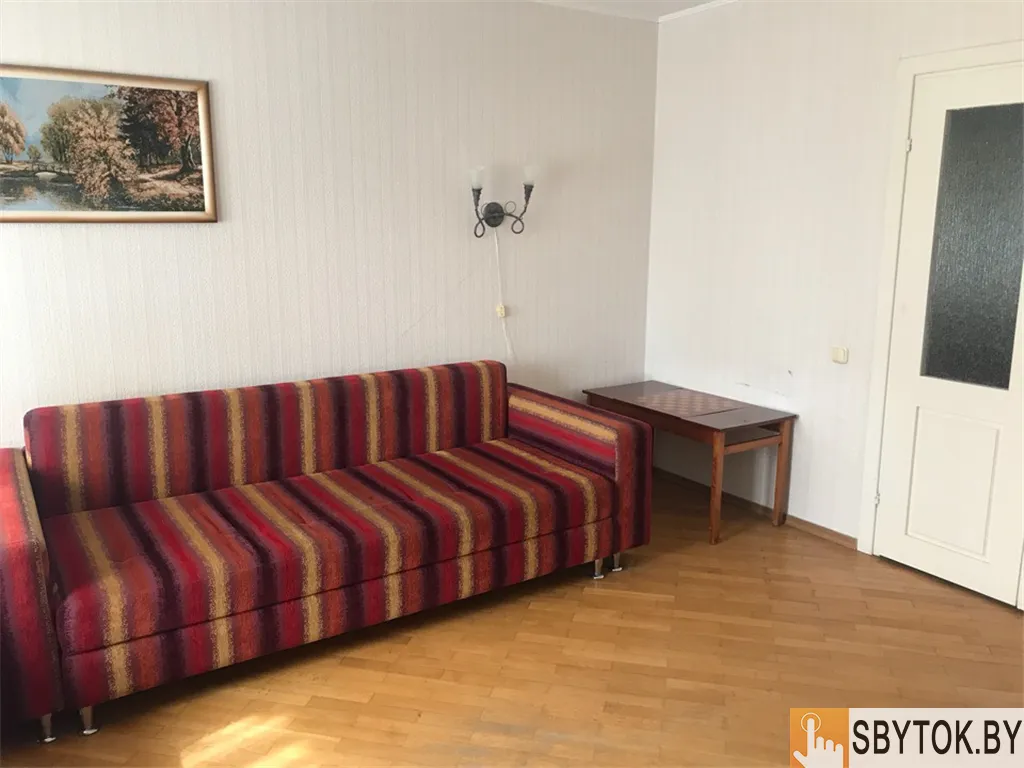 Аренда квартир на сутки Солигорск ул. Октябрьская 10