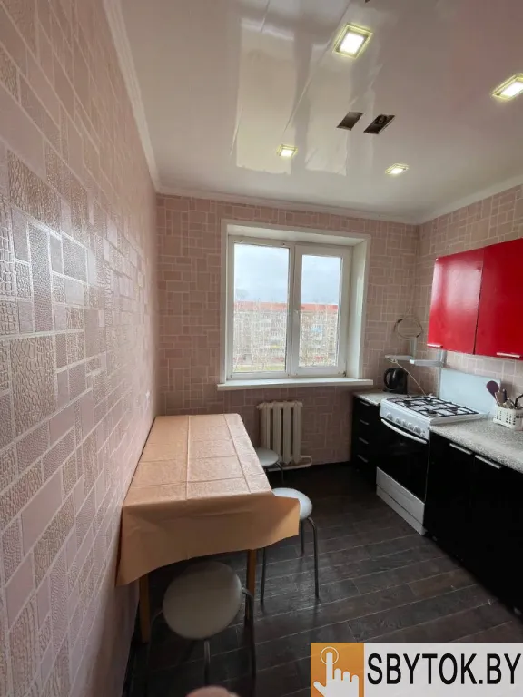 Красивая на сутки в Случке. чистая и красивая квартира