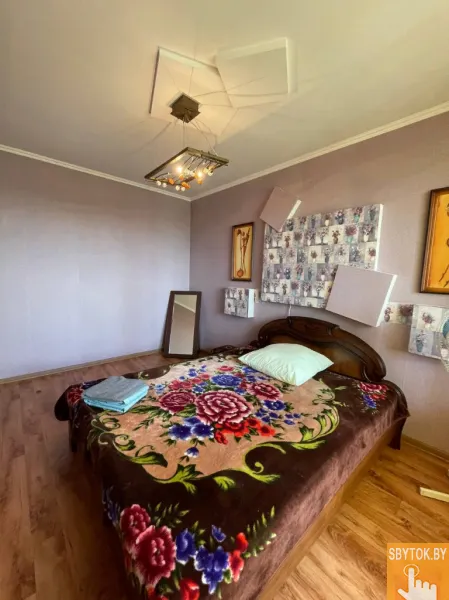 Квартира посуточно Рогачёв Парижской Коммуны, д.1